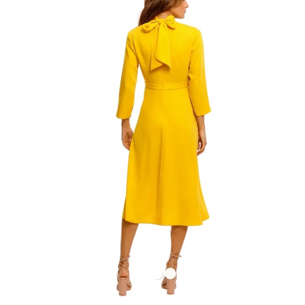 NWOT Ted Baker VNeck Yellow Pleated Mid Dress with Bow Detail Size 3
